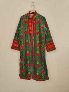 เสื้อโค้ทกำมะหยี่ยาว ปักลายซูซานี ทำมือ ลายดอกไม้ชนเผ่า เสื้อโค้ทยาวสไตล์โบฮีเมียน เสื้อแจ็คเก็ตสไตล์ชาติพันธุ์สำหรับผู้หญิง - Product Image 2