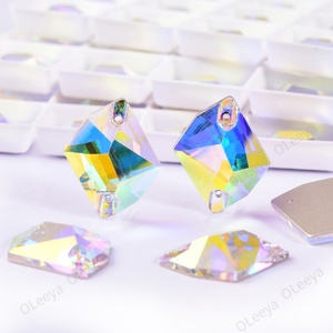 Strass à coudre en verre cristal de qualité supérieure Oleeya Factory, forme cosmique, 18 couleurs, pour vêtements et accessoires de mariage - Product Image 5