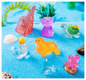 Vente en gros <span class=keywords><strong>de</strong></span> figurines d'animaux marins en résine 3D lumineuses, porte-bonheur, figurines miniatures <span class=keywords><strong>de</strong></span> la mer, <span class=keywords><strong>de</strong></span> l'océan, animaux religieux, amour, surprise - Product Image 5