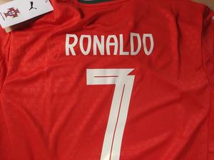 ชุดฟุตบอลลิเวอร์พูลแบบมืออาชีพ เสื้อฟุตบอลแบบกำหนดเอง รุ่นสำหรับนักเตะ ชุดทีมสำหรับการแข่งขันและการฝึกซ้อม - Product Image 2