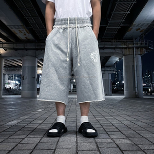 <span class=keywords><strong>Pantaloncini</strong></span> da Uomo in French Terry Pesante 400gsm Personalizzati, Gamba Larga, Vestibilità Ampia, Lunghezza al Ginocchio, con Cavallo Ribassato, Stile <span class=keywords><strong>Streetwear</strong></span> - Product Image 1