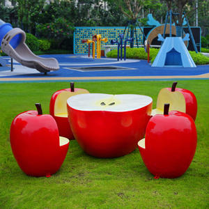 Ensemble de sièges modernes en fibre de verre, design fantaisie et durable, en forme de pomme, pour mobilier de jardin extérieur, idéal pour fermes, villas, parcs et cours. - Product Image 3