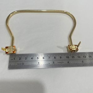 Asa metálica Hongyuan de 11 cm en oro claro, fácil de transportar, para cajas y equipaje. - Product Image 3