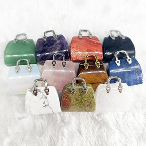 Instagram Vente à Chaud Cristal Naturel Quartz Rose <span class=keywords><strong>Améthyste</strong></span> Aventurine Mini Sac À Main Charme Pendentif Collier Bijoux - Product Image 1