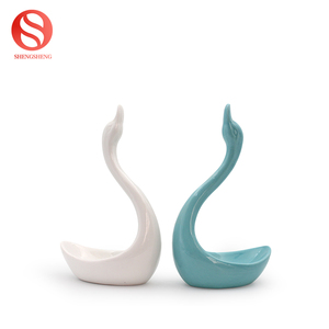 Nuevo <span class=keywords><strong>Hotel</strong></span> de diseño bar Café casa Oficina escritorio decoración de cerámica blanco <span class=keywords><strong>Cisne</strong></span> estatuilla - Product Image 5