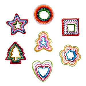 Lot <span class=keywords><strong>de</strong></span> 5 emporte-pièces <span class=keywords><strong>de</strong></span> Noël en plastique emporte-pièces <span class=keywords><strong>de</strong></span> couleur aléatoire pour biscuits et fondant - Product Image 1