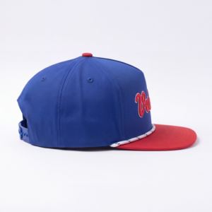 Gorra de Visera Plana de 6 Paneles T&L OEM ODM con Bordado de Chenille, Impermeable, para las Cuatro Estaciones, para Clubes Automovilísticos, Suministro al por Mayor - Product Image 4
