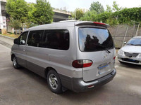 Autobús HFC6518 Usado de 7 Asientos, Emisión Euro 4, Motor 2.8L, Diseño 1+2, Volante a la Izquierda
