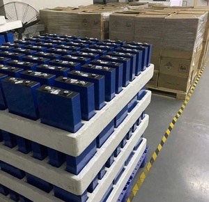 Baterías Recargables BULLCUBE de Iones de Litio de 12.8V 12V 24V 50Ah 280Ah, Paquetes de Baterías Solares para Vehículos Eléctricos, Serie LQ - Product Image 4