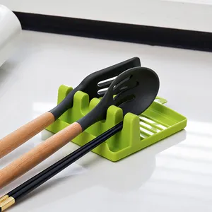 2023 Hot Kitchen Utensil Rest Umwelt freundliche Löffel ablage in Lebensmittel qualität Kunststoff-Löffel halter für Topf