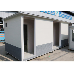 Conteneur de toilettes portables en panneaux sandwich, design minimaliste, installation facile pour usage extérieur - Product Image 1