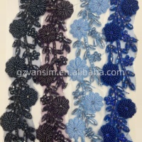 Vente chaude : Applique de col et de décolleté perlée à coudre, 18 couleurs, en strass et cristal, pour robe de mariée et de soirée