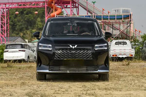 Wuling Xingguang 730, Monovolumen de Lujo a Gasolina, Nuevo Modelo 2026, 5 Puertas, 7 Asientos, Transmisión Automática, Fabricado en China, Aspiración Natural, LED - Product Image 2