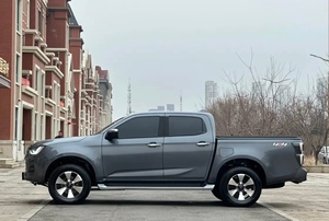 Pick-up Isuzu <span class=keywords><strong>D</strong></span>-MAX 1.9T Diesel <span class=keywords><strong>4x4</strong></span> Automatique RZ4E Turbo Double Cabine <span class=keywords><strong>d</strong></span>'<span class=keywords><strong>occasion</strong></span> 2021, véhicule tout-terrain durable à vendre - Product Image 4