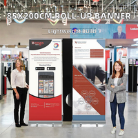 2026 ADMAX Aluminium Promosi Iklan Portabel Ringan Pop Up Retractable Roll Banner Stand Perakitan Tanpa Alat Model