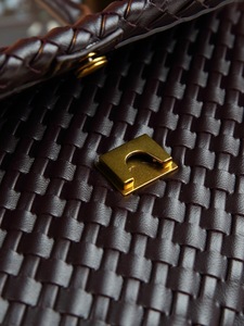 Sacs à main tissés à la main pour femme, originaux, neufs, de style vintage français, avec une longue bandoulière, produit de marque, organisation de poche intérieure réfléchie - Product Image 4