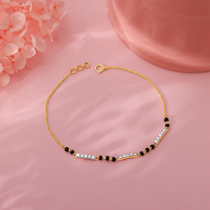 Premium Skyla Gold Diamond Mangalsutra pulsera elegante diamante brazalete diseñador joyería hecha a mano para mujeres bodas y festivas - Product Image 1