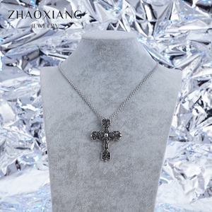 Colliers croix pour hommes en acier inoxydable, pendentifs chrétiens Jésus vintage en titane, nouvelle tendance - Product Image 6