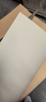Carton rigide gris 350g/m², avec des caractéristiques anti-déformation et recyclables, adapté à la reliure de livres et à l'emballage de boîtes cadeaux, de sacs à main