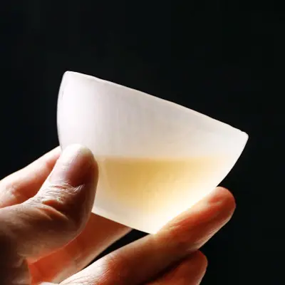 Tazas de té de vidrio esmerilado, vasos pequeños de té para Kongfu, Sake, Soju, Bar, Decoración de mesa, venta al por mayor de fábrica
