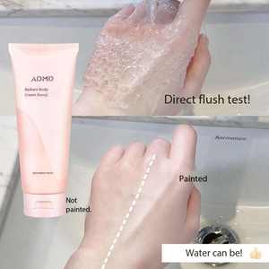 Crème <span class=keywords><strong>de</strong></span> maquillage pour le corps éclaircissante <span class=keywords><strong>et</strong></span> non fausse éclaircissante pour la peau avec contrôle <span class=keywords><strong>de</strong></span> l'huile légère vente en gros - Product Image 2