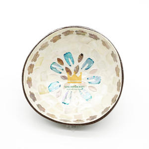 Wholesale <b>Eco</b>-Friendly Classic <b>Egg</b> Shell Seashell Mother of Pearl Inlaid Vietnam Coconut Shell Bowl Cheap Price - Product Image 1