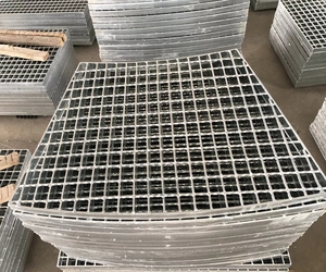 Grilles antidérapantes pour caniveaux, grilles de drainage routier, grilles galvanisées de haute qualité, <span class=keywords><strong>Brico</strong></span> Dépôt A1011 - Product Image 4