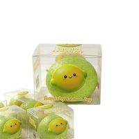 Balle en caoutchouc artisanale en forme de citron de 6,5 cm, style bloc de construction, jouet anti-stress couineur à presser pour étudiants, emballée individuellement