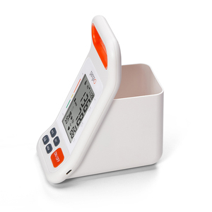Tensiomètre numérique automatique de bras intégré de machine de bp parlante électrique approuvée de la CE - Product Image 3