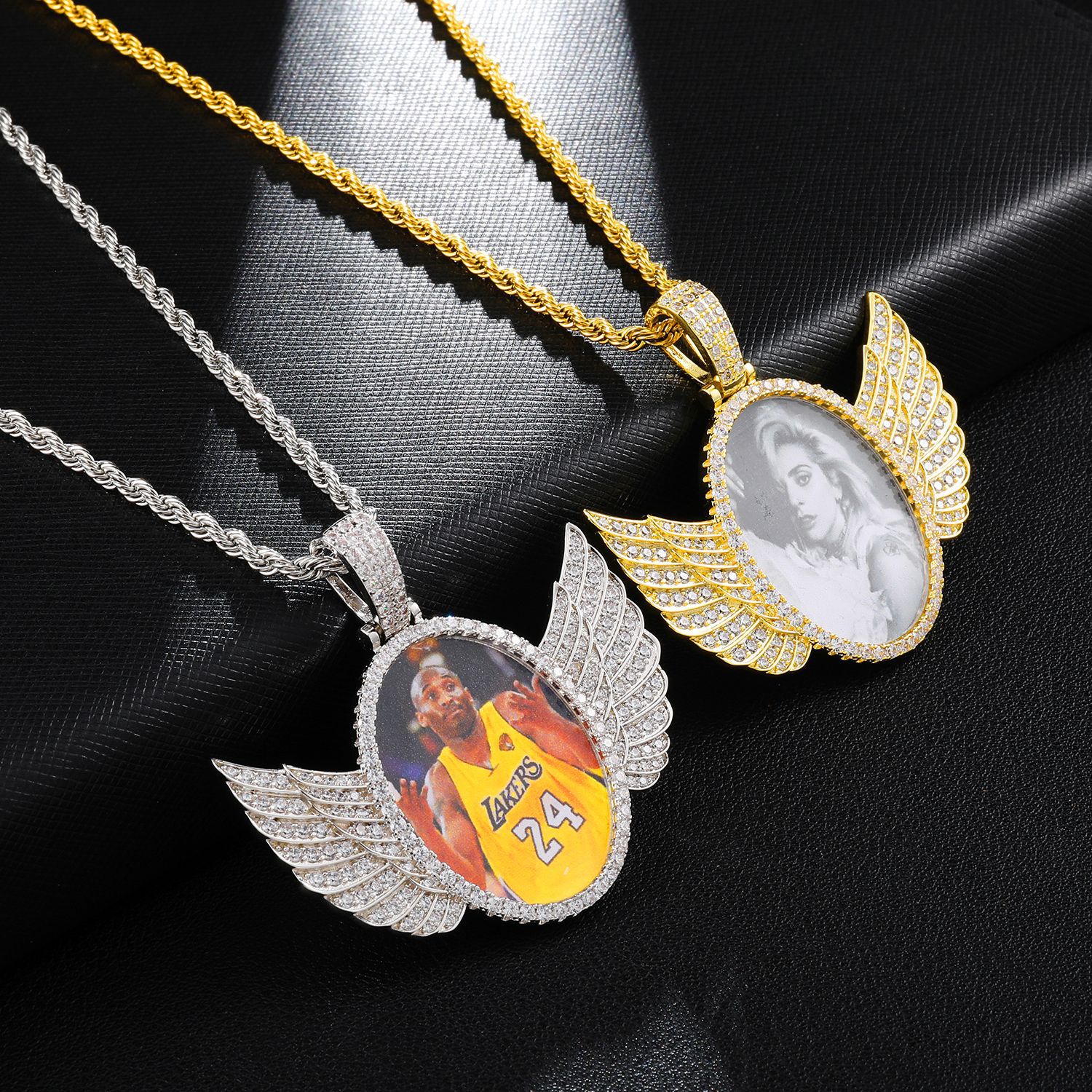 3 # Or/Argent