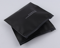 Sacs à fermeture éclair mats givrés personnalisés, sacs à fermeture éclair en plastique noirs refermables pour vêtements, translucides