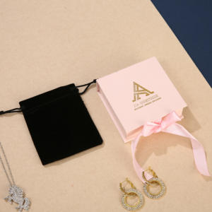 Caja de Regalo para Joyería con Forma de Libro, con Inserto de Esponja Satinada y Cinta, con Logotipo Personalizado, para Collares, Mejora el Atractivo Visual de las Cajas - Product Image 4