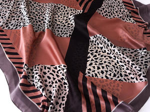 ผ้าคลุมไหล่ผ้าไหมสไตล์สเปน2021แฟชั่นคุณภาพสูงกำหนดเองได้ผ้าพันคอผ้าไหมลายเสือดาว - Product Image 2