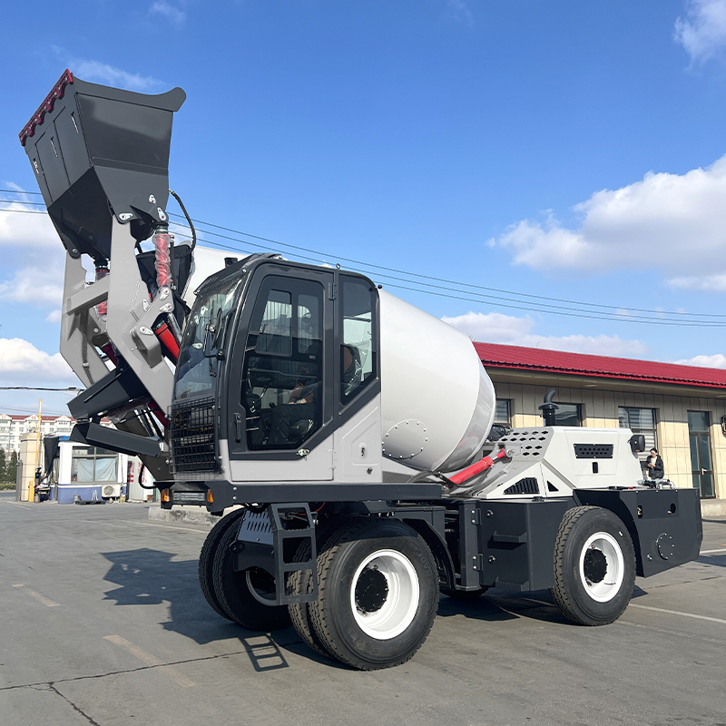 China Small Self Loading Concrete Mixer