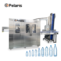Machine de remplissage d'eau potable à haute performance de 2500 bouteilles par heure livraison en 5 jours petite production pour les boissons