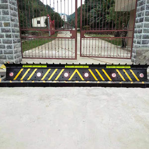 Blocco di sicurezza stradale per parcheggio idraulico retrattile con telecomando sicuro - Product Image 2