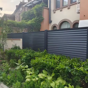 Panneaux de clôture en aluminium décoratifs et imperméables pour la cour et l'exploitation agricole, entretien réduit, extérieur - Product Image 5