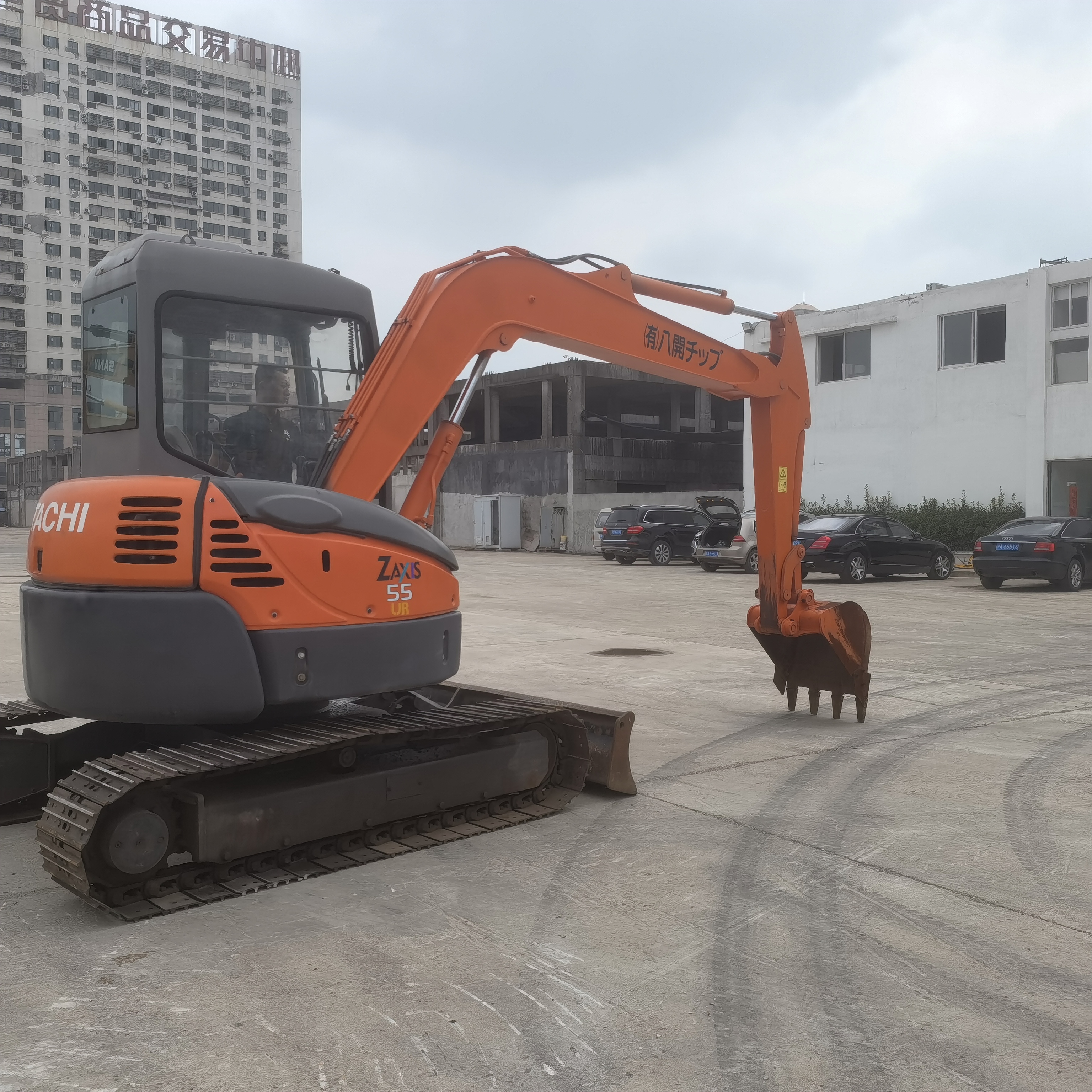 Japan Made Hitachi ZX55 Mini Digger ,Hitachi Zaxis 55 Tracked