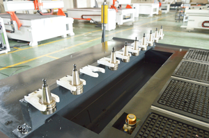 Máquina enrutadora <span class=keywords><strong>para</strong></span> carpintería, fabricación de puertas de madera MDF, China, 1325 CNC - Product Image 5