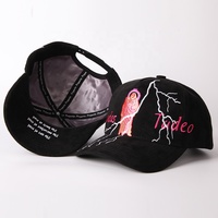 Gorra de Béisbol de Gamuza al por Mayor de Fábrica de Alta Calidad con Bordado 3D, Forro de Satén y Visera Curva para Hombre