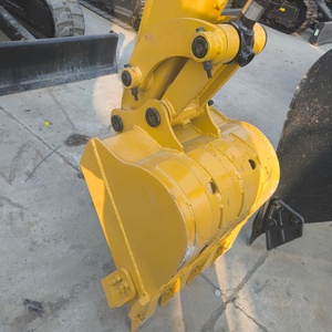 Mini-excavatrice CAT 303.5E d'occasion (95% neuve) avec flèche pivotante, 3,5 tonnes, très demandée aux États-Unis et au Canada, prix bas, EPA/CE - Product Image 4