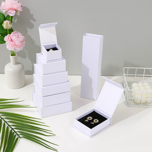 Biểu Tượng Tùy Chỉnh Nhiều Kích Thước Từ Đồ Trang Sức Bao Bì Hộp Quà Tặng Từ Hộp Giấy Vòng Cổ Bông Tai Bao Bì Hộp - Product Image 1