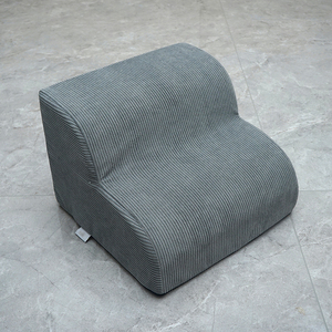 Venta al por mayor de fábrica, escaleras antideslizantes para mascotas, gris, 2 escalones, esponja elástica alta, escalones para perros, escaleras para cama - Product Image 3
