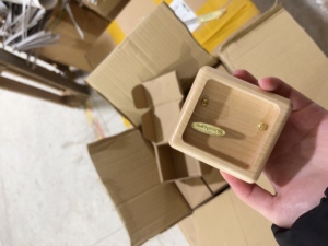 Caja de Música de Madera con Manivela de 18 Notas, <span class=keywords><strong>Personalizada</strong></span> con <span class=keywords><strong>Canciones</strong></span>, Elegante, Popular, Ecológica - Product Image 5