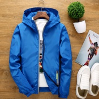 Veste coupe-vent réfléchissante en polyester avec fermeture éclair, grande taille, design tendance, à capuche, pour homme, vente en gros d'usine