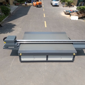 Stampante UV Flatbed 3325 di Grande Formato con Tecnologia a Punti Variabili per Gradienti Fluidi - Product Image 3