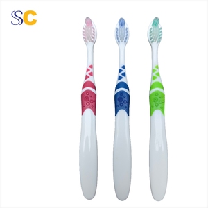 Vente en gros de brosses à dents pour enfants, mignonnes, en carton, de couleur bonbon - Product Image 4