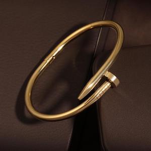 Bracciale Rigido a Vite Regolabile in Acciaio Inossidabile 316L - Braccialetto Minimalista a Polsino Aperto da Donna Gioielli Ipoallergenici - Product Image 3