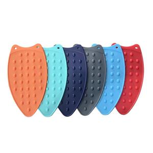 Almohadilla de descanso de hierro plano de silicona resistente al calor del fabricante al por mayor, almohadilla de aislamiento de protección de seguridad caliente para tabla de planchar - Product Image 5