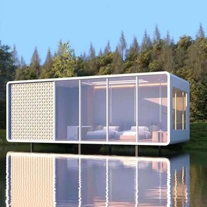 Casa Contenedor Rectangular de Diseño Minimalista, Espacio de Vivienda, Uso Hotelero, Terraza Exterior - Product Image 1